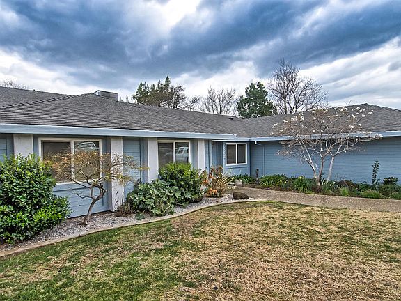 2nd image of 2395 Sonoma St