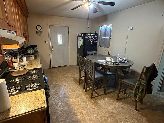 4th image of 2107 N HWY 83