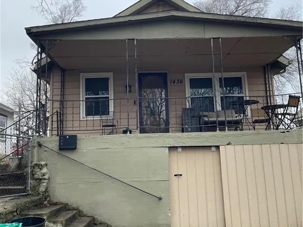 1436 S 39th St, Kansas City, KS 66106