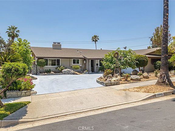 3rd image of 3860 Valley Lights Dr