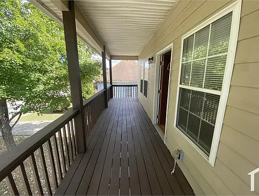 1046 White Oak Ave SW #A — Photo 9