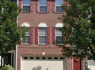 13246 Maple Creek Ln, Centreville, VA 20120