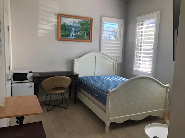 (undisclosed Address), San Diego, CA 92130