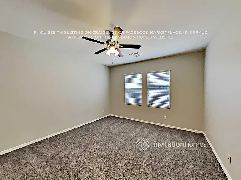 2702 E Omega Dr — Photo 10