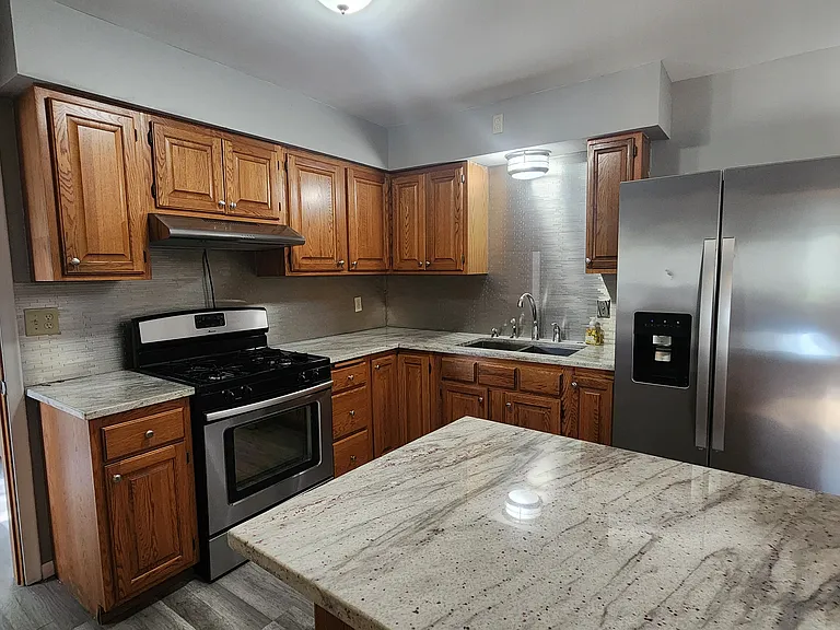 8949 Xylite St NE — Photo 6