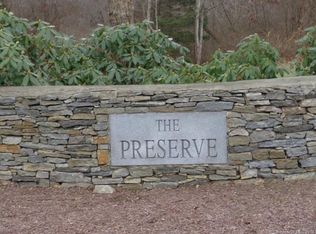 155 Summerhill Rd, Wallingford, CT 06492