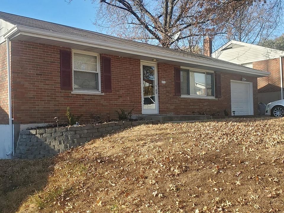 1st image of 4727 N Hills Ln