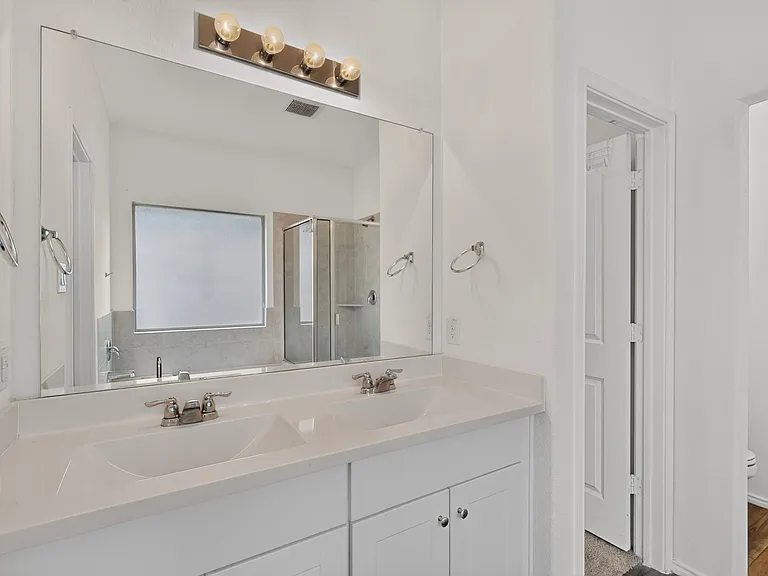 2285 Obsidian Dr — Photo 17