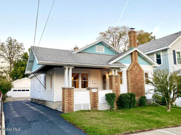 905 Cleveland Avenue, Schenectady, NY 12306