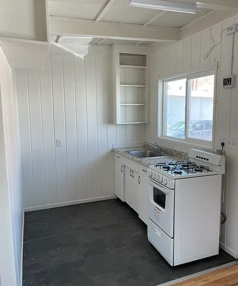 114 Alanmay Ave #D — Photo 1