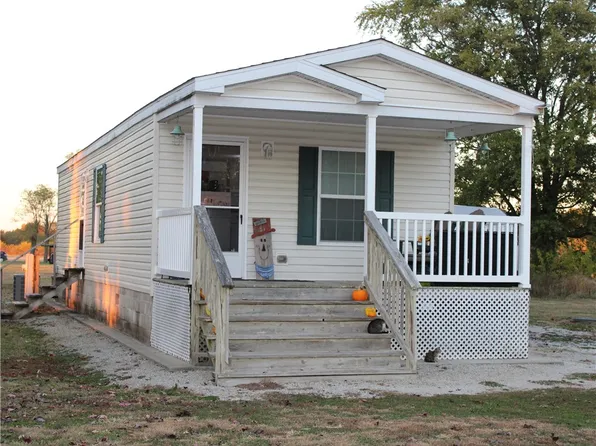 2141 E 790 North Rd, Shelbyville, IL 62565