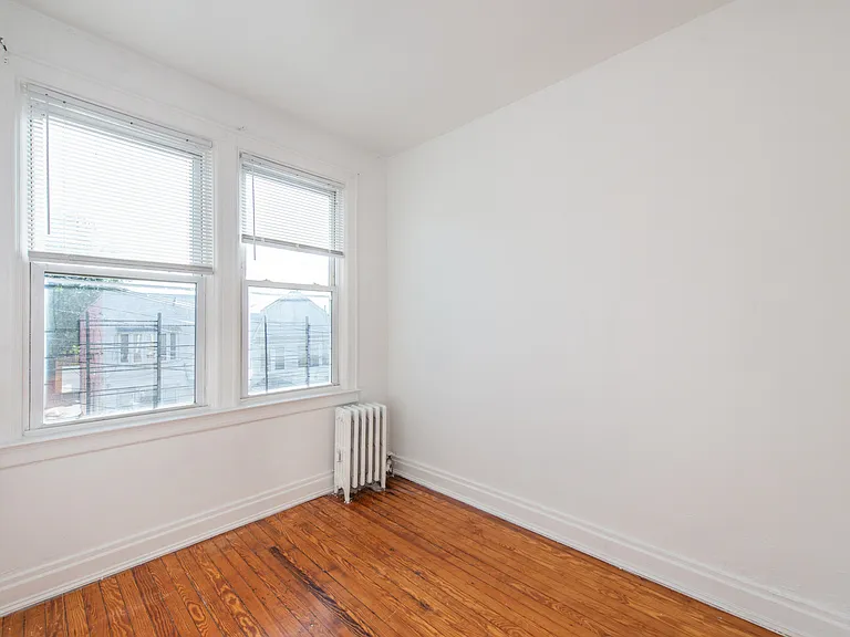 46 Spruce St #2 — Photo 20