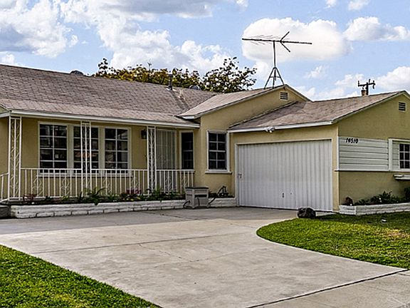 4th image of 14510 Cedarsprings Dr