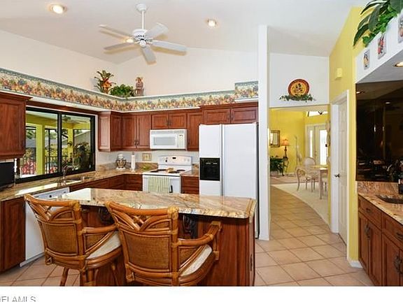 5th image of 27061 Driftwood Dr