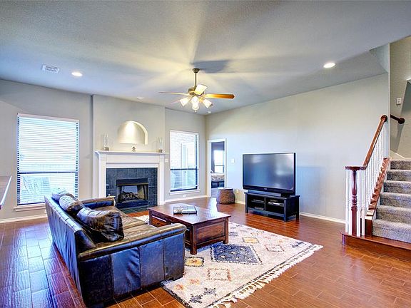 5th image of 10966 Castle Oak Ln