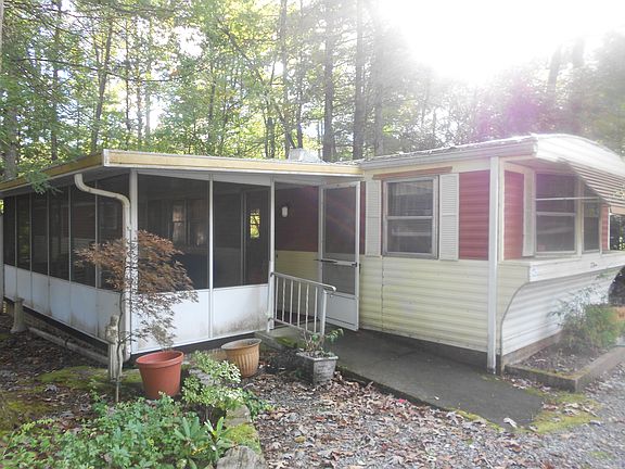 2nd image of 378 Indian Springs Trl