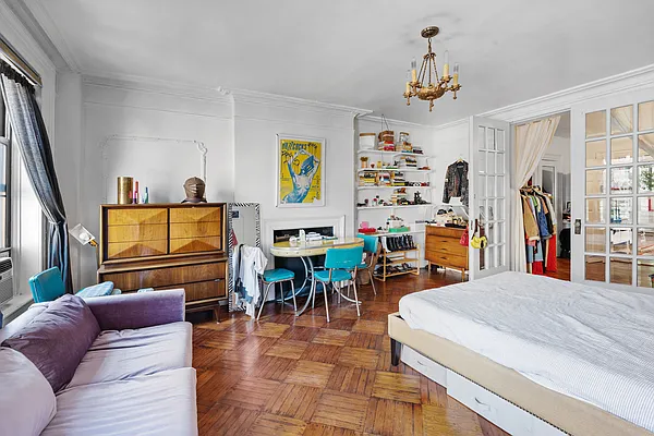 Rented by Voro, LLC | media 7