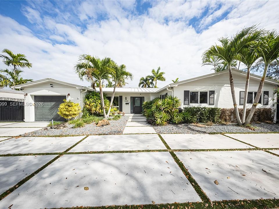 1st image of 10485 SW 109th St