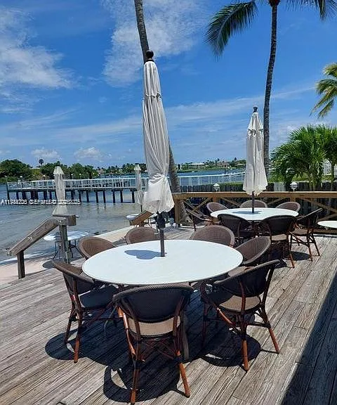 324 Tequesta Dr — Photo 37