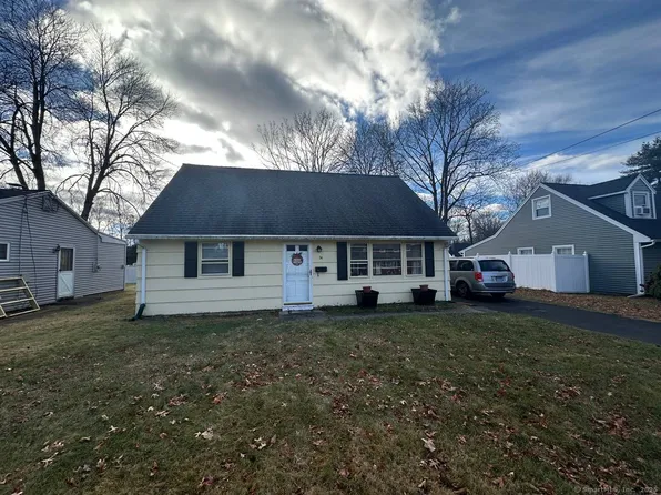 36 Dogwood Road, Plainville, CT 06062