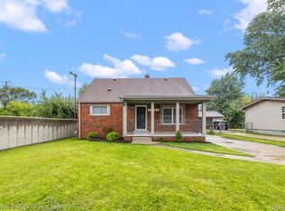 13657 Ida Ave, Warren, MI 48089