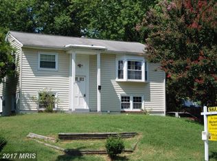 1402 Illinois Ct, Woodbridge, VA 22191