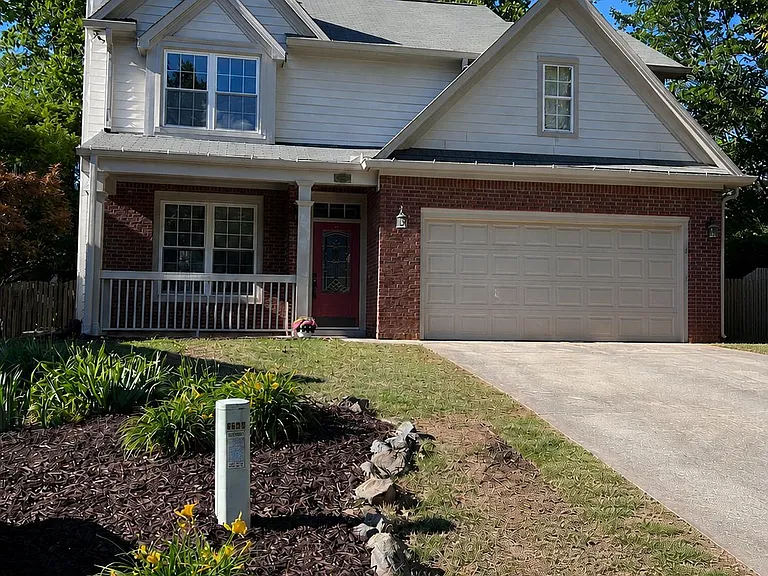 2609 Baramore Oaks Ln — Photo 2