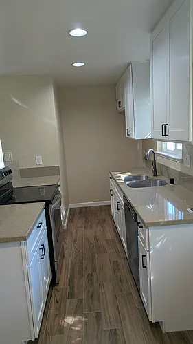 5658 Playa Del Rey #4 Photo 1
