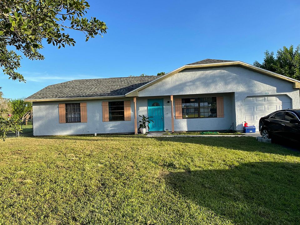 1st image of 1426 SE Balcourt Court N
