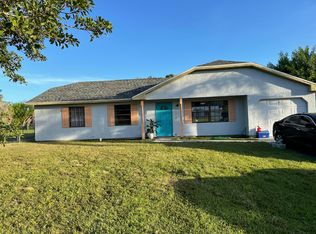 1426 SE Balcourt Ct N, Pt Saint Lucie, FL 34953