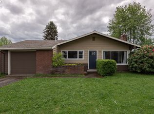 9158 SE Ankeny St, Portland, OR 97216