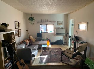 1298 Hastings St E #6, Vancouver, BC V6A 1S6