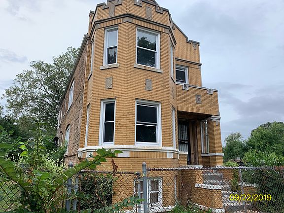 2nd image of 5332 S Winchester Ave