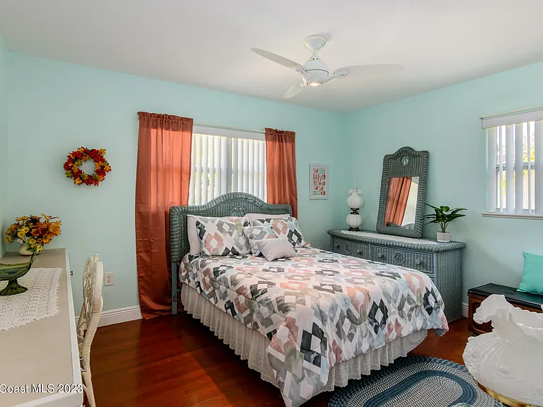 187 Jamaica Dr — Photo 21