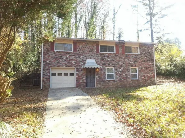 2854 Crescendo Dr NW, Atlanta, GA 30318