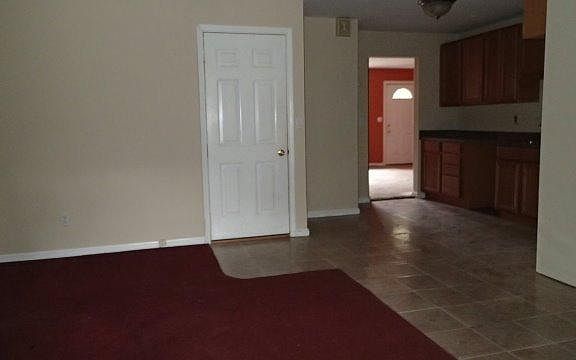 5th image of 779 Finney Trl
