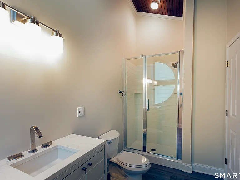 161 Whitfield St #4 — Photo 14
