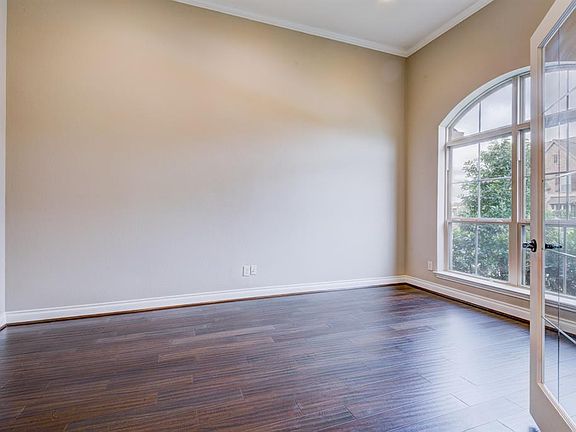5th image of 13308 Jasmine Peak Ct