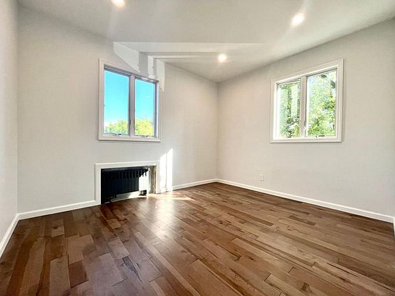 5th image of 8701 Bay 16th St #2