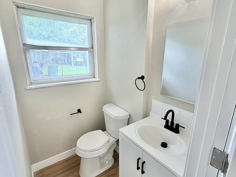 7510 Stagecoach Dr — Photo 19