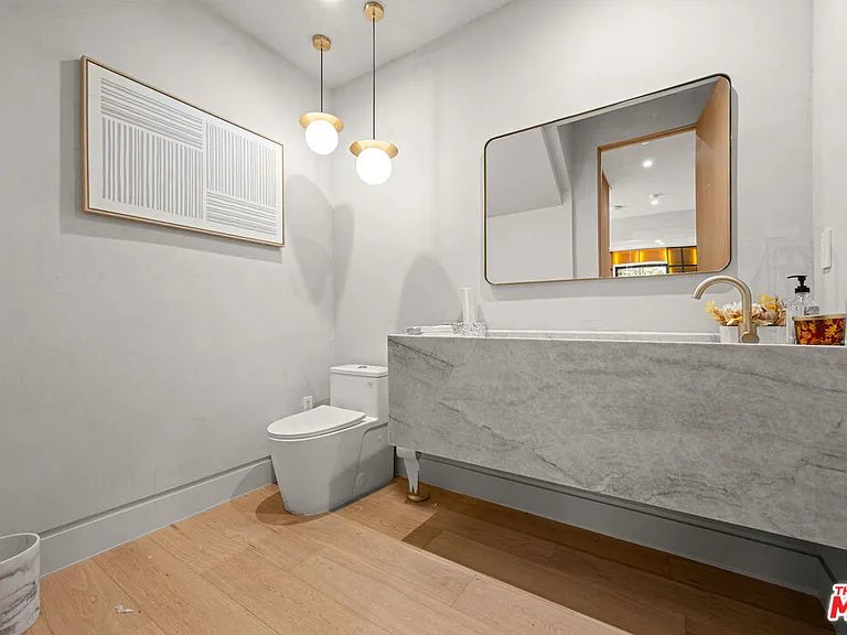 4740 Sunnyslope Ave — Photo 26