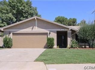 1723 N Dundee Ave, Highland, CA 92346