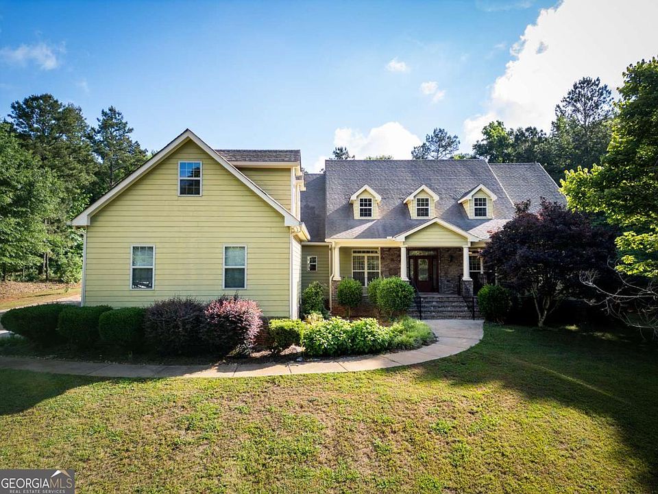 1st image of 283 Creekside Dr