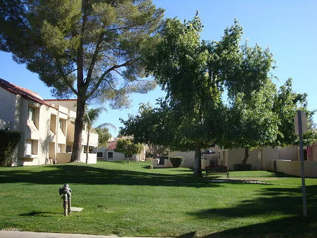 7360 N Via Camello Del Norte St #201 — Photo 19