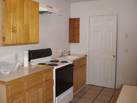 4th image of 180 Palmer Street