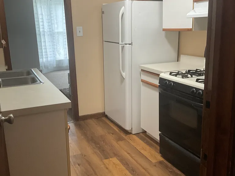 325 N Washington Ave #A — Photo 10