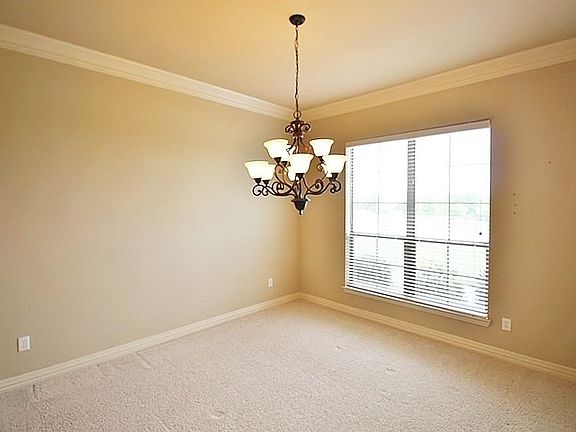 5th image of 117 Jessica Dr