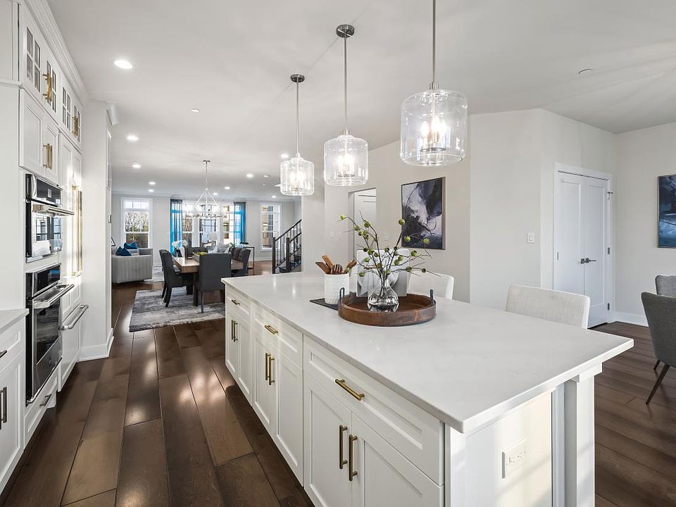 Well-appointed kitchen with large center island