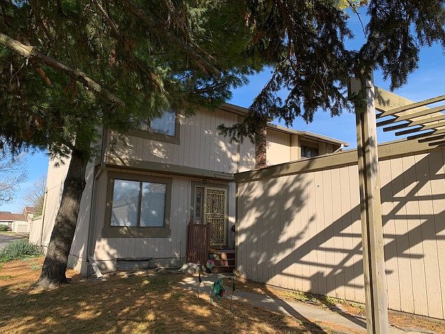1st image of 1074 Rainwood Dr