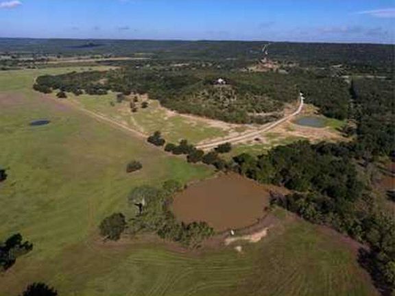 3rd image of 4544 N Fm 129